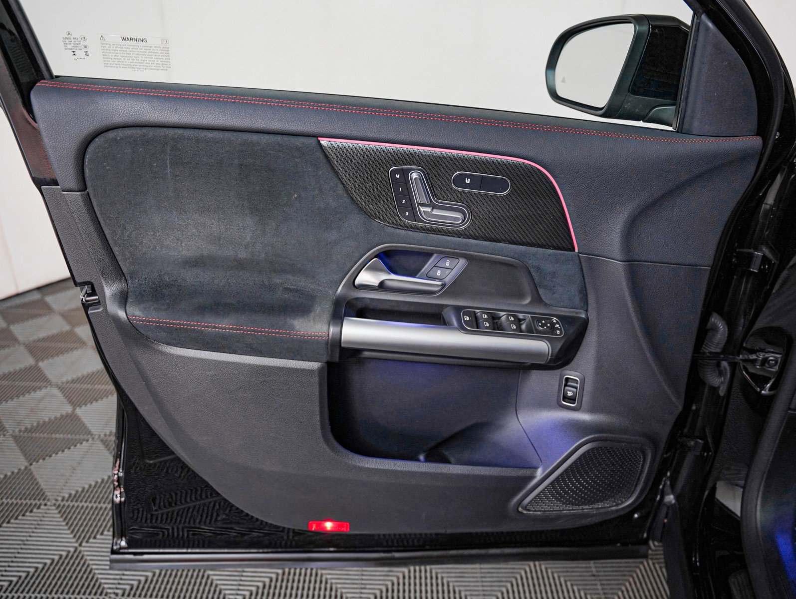 Certified 2023 Mercedes-Benz GLA 250 4MATIC w/ AMG Line Exterior image 24