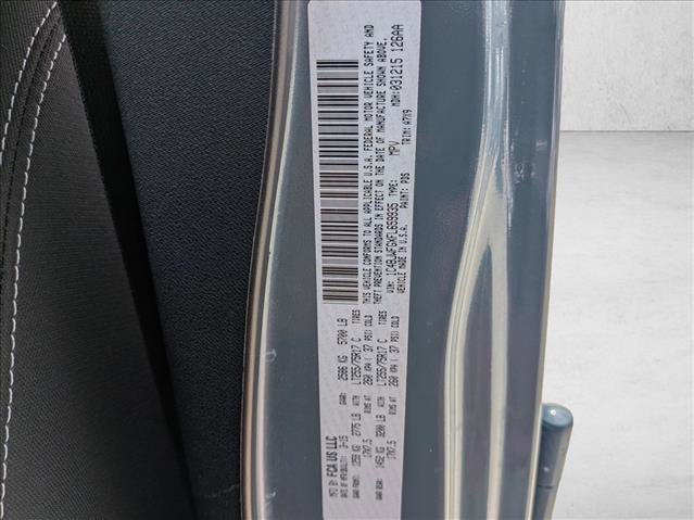 Used 2015 Jeep Wrangler Unlimited Rubicon w/ Connectivity Group image 17