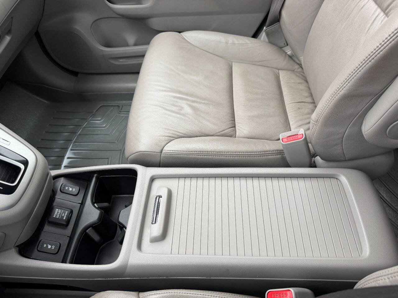 Used 2013 Honda CR-V EX-L image 42