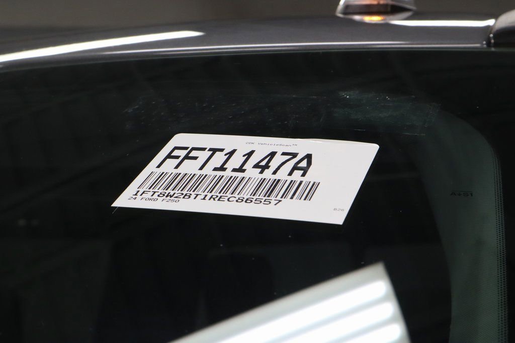 Certified 2024 Ford F250 Lariat w/ Lariat Ultimate Package image 38