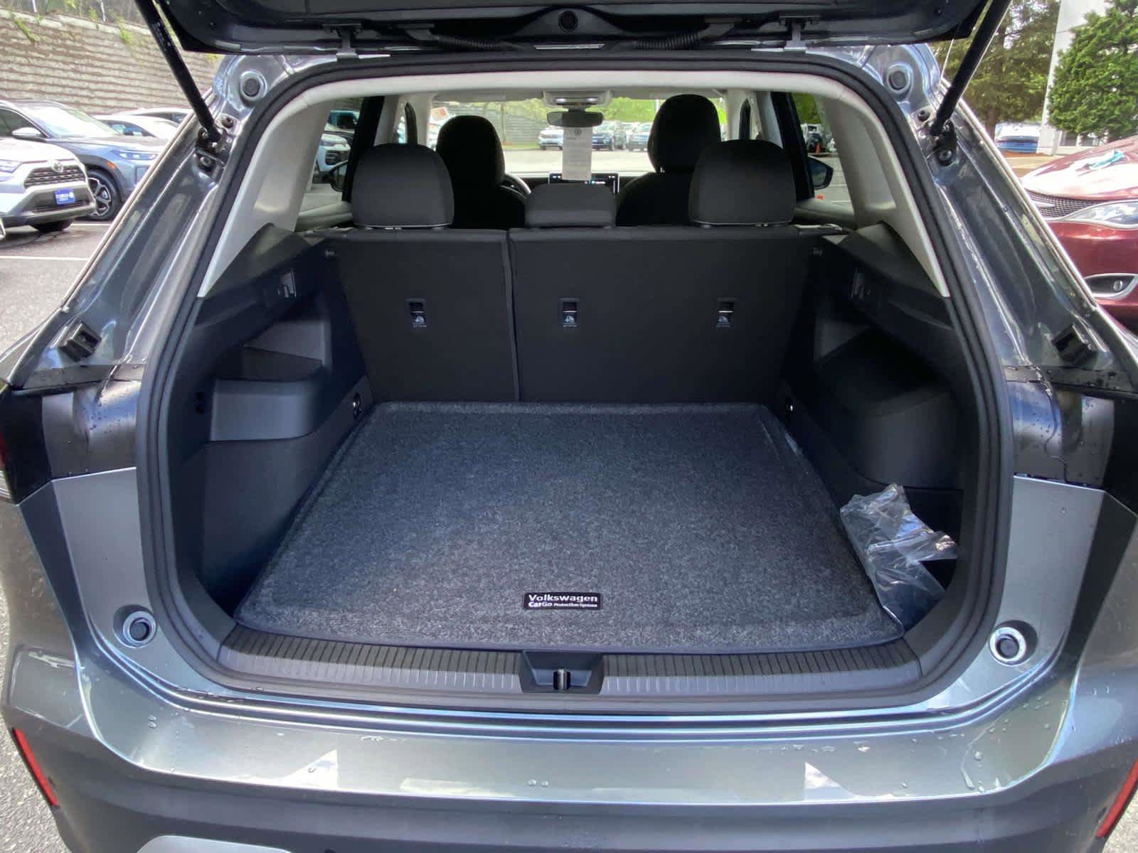 Certified 2025 Volkswagen Tiguan S AWD/4WD image 24