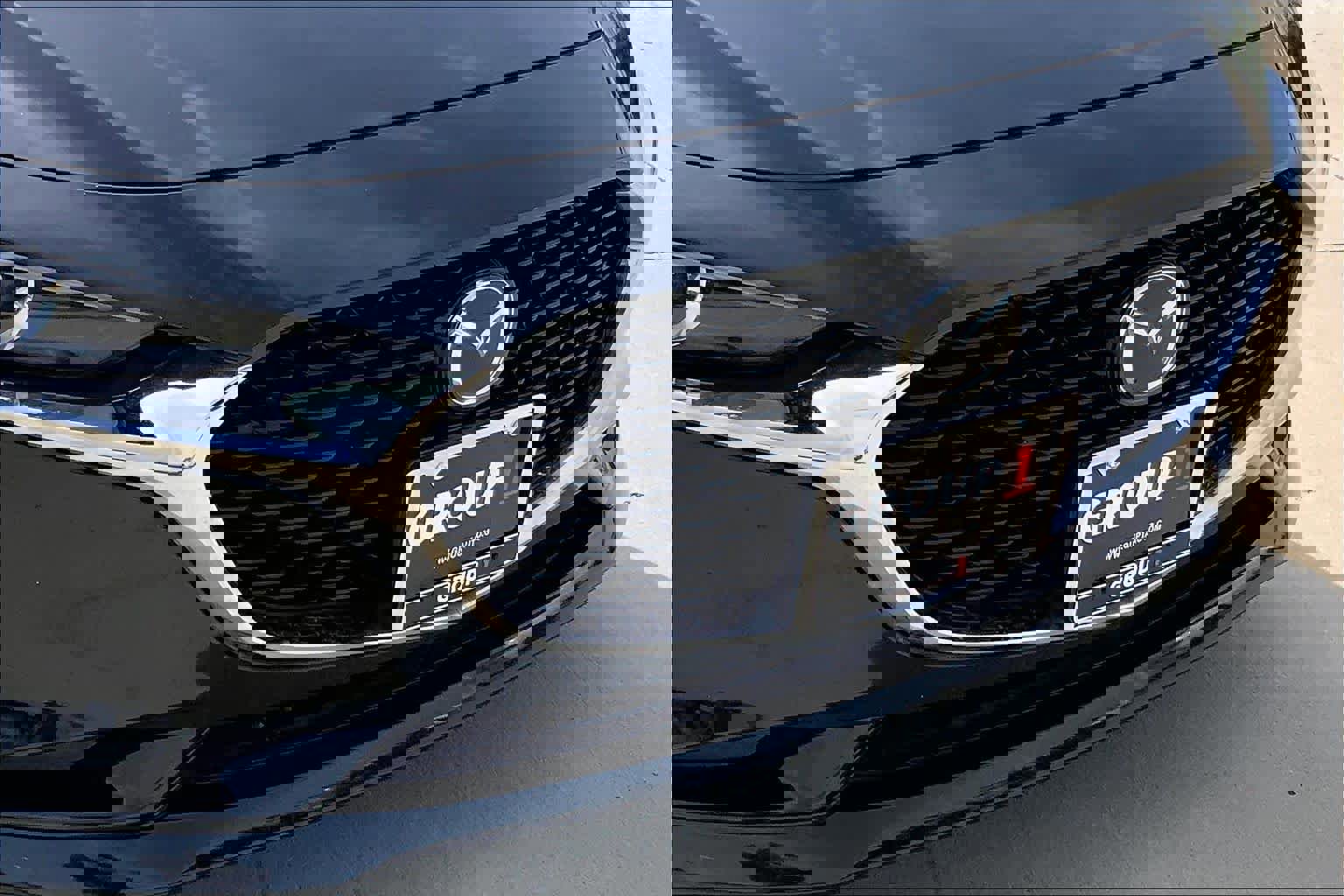 Used 2025 MAZDA MAZDA3 s image 30