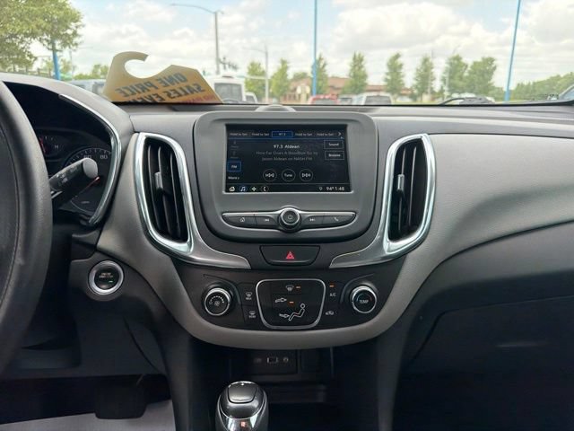 Used 2019 Chevrolet Equinox LS w/ LS Convenience Package FWD image 21