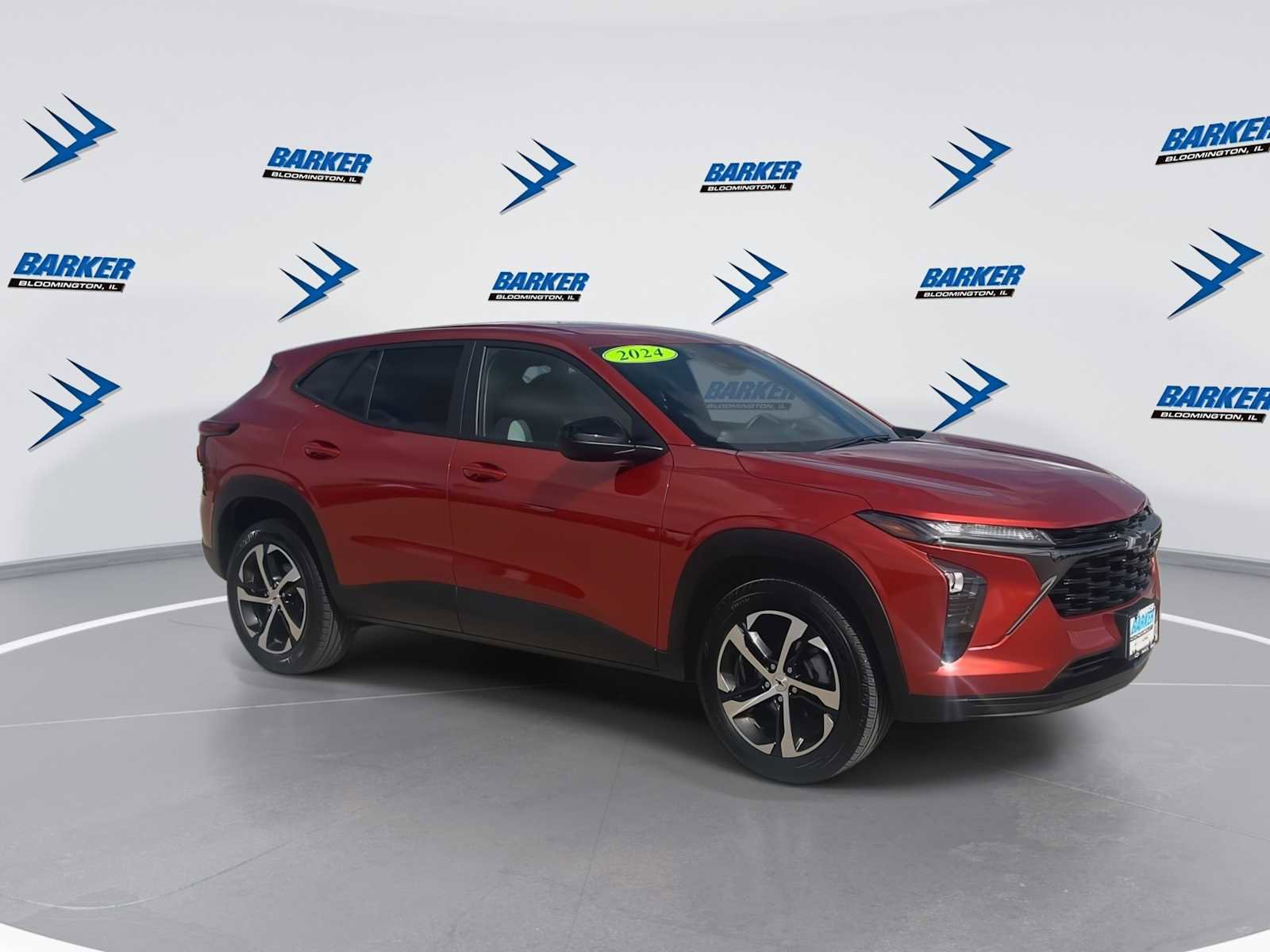 Used 2024 Chevrolet Trax RS w/ Driver Confidence Package image 2