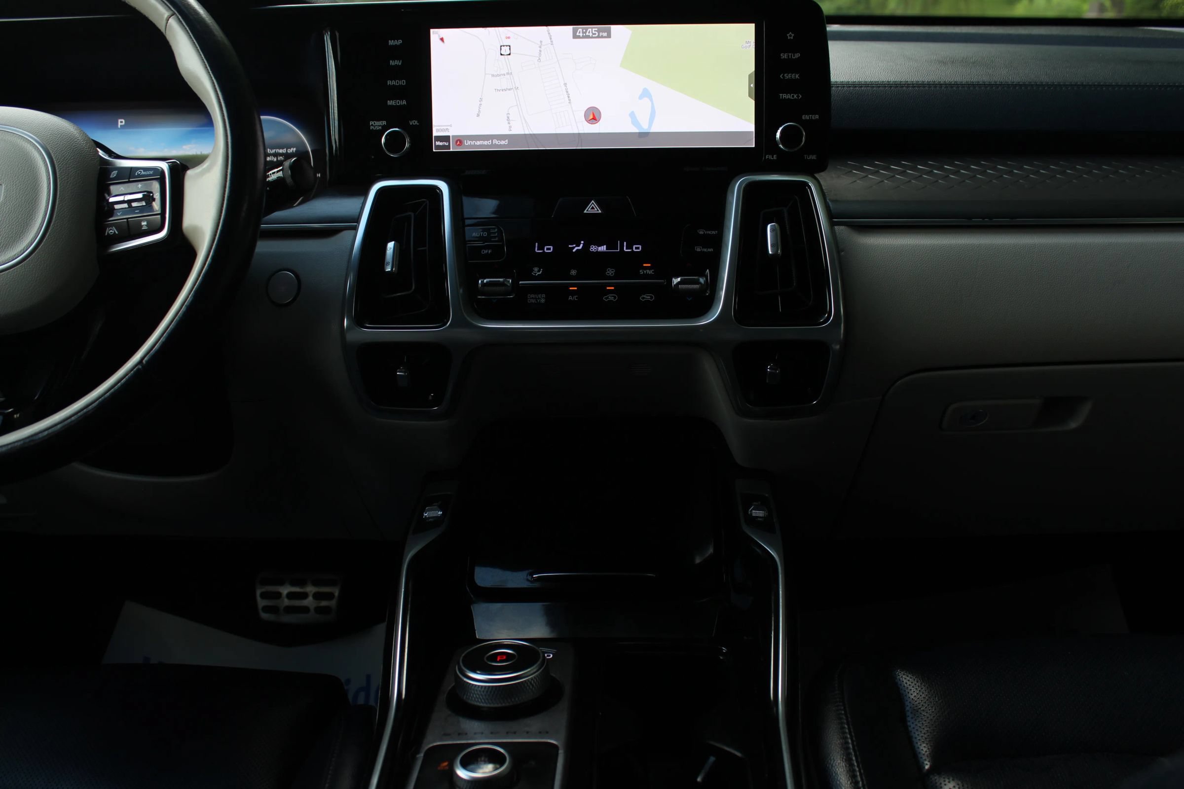 Used 2022 Kia Sorento SX Prestige w/ Panoramic Sunroof Package AWD/4WD image 22