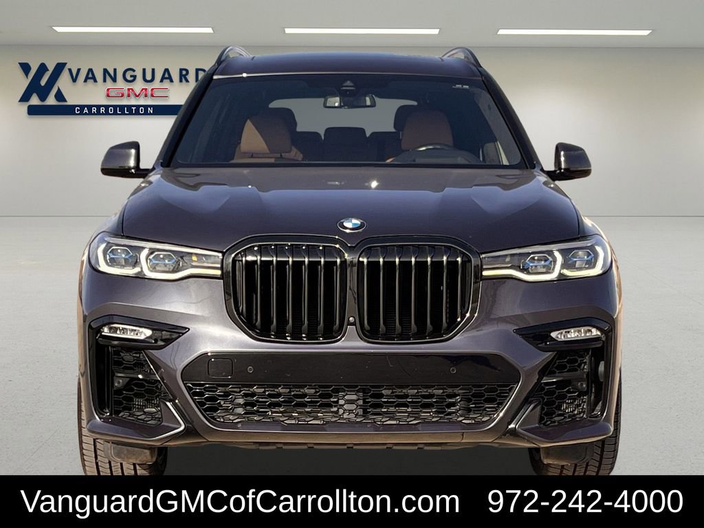 Used 2022 BMW X7 M50i w/ Cold Weather Package image 10