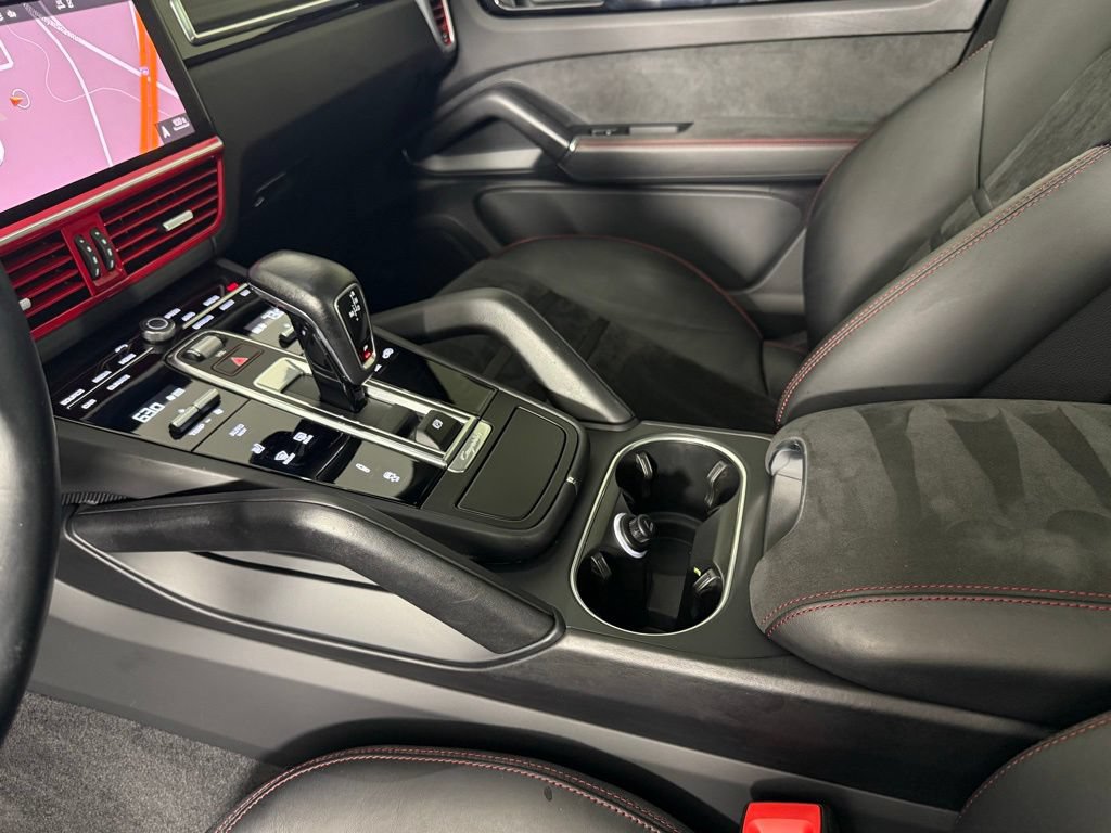 Certified 2021 Porsche Cayenne GTS AWD/4WD image 23