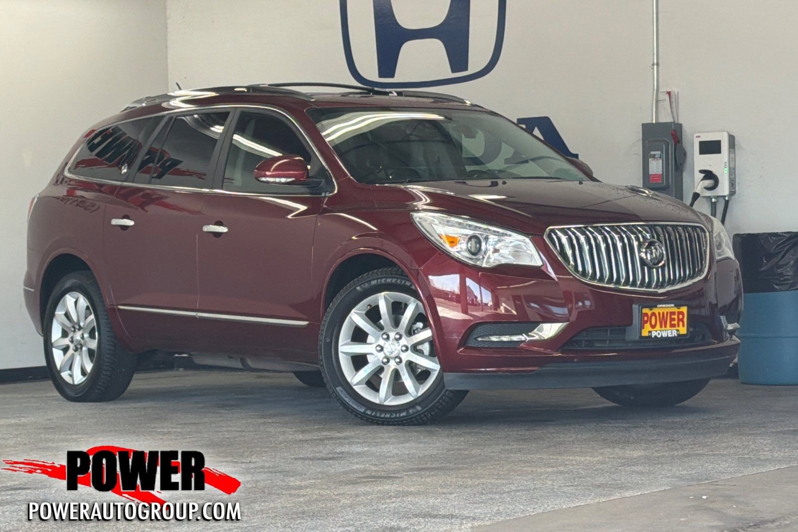 Used 2015 Buick Enclave Premium w/ Experience Buick Package image 1