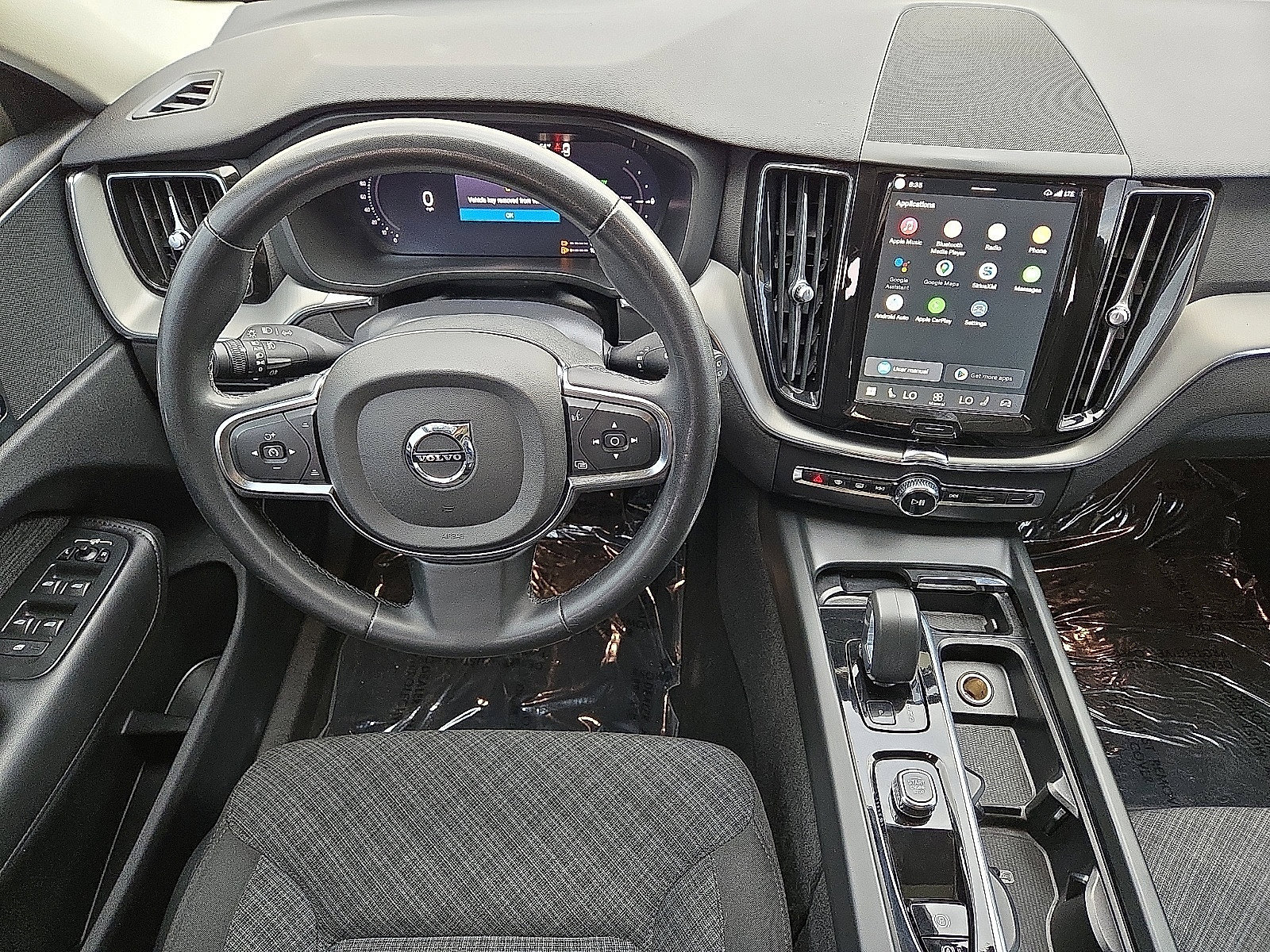 Used 2024 Volvo XC60 T8 Core AWD/4WD image 19