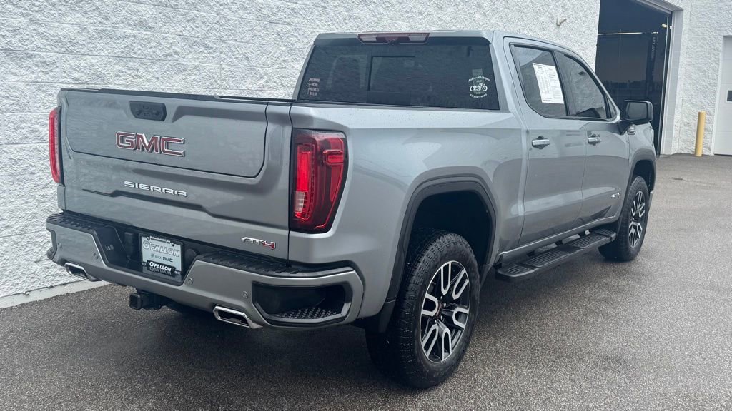Used 2024 GMC Sierra 1500 AT4 w/ Technology Package image 6