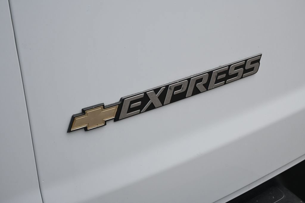 Used 2024 Chevrolet Express 2500 w/ Driver Convenience Package image 24