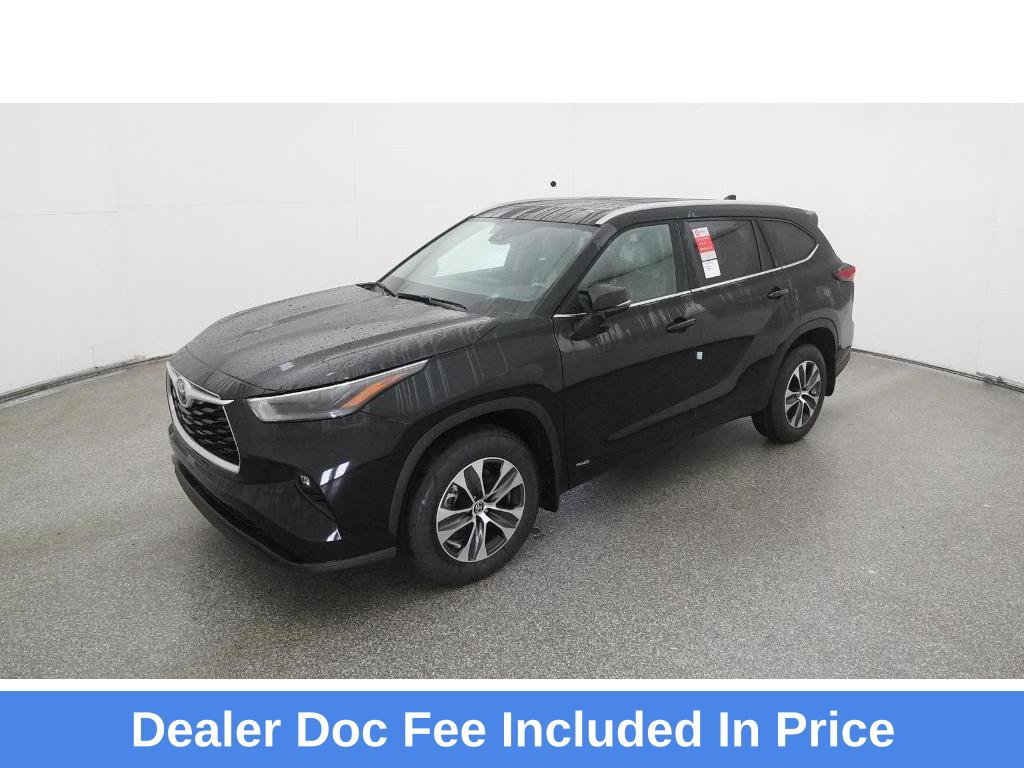 Used 2026 Toyota Highlander XLE