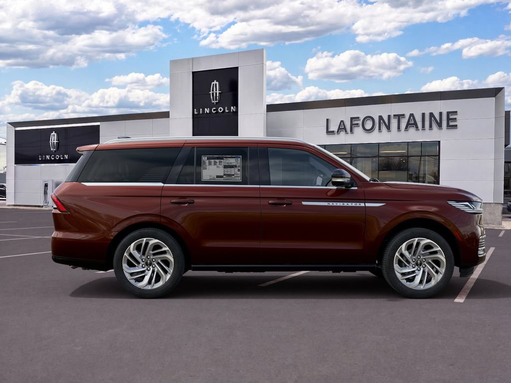 New 2027 Lincoln Navigator Reserve AWD/4WD image 5