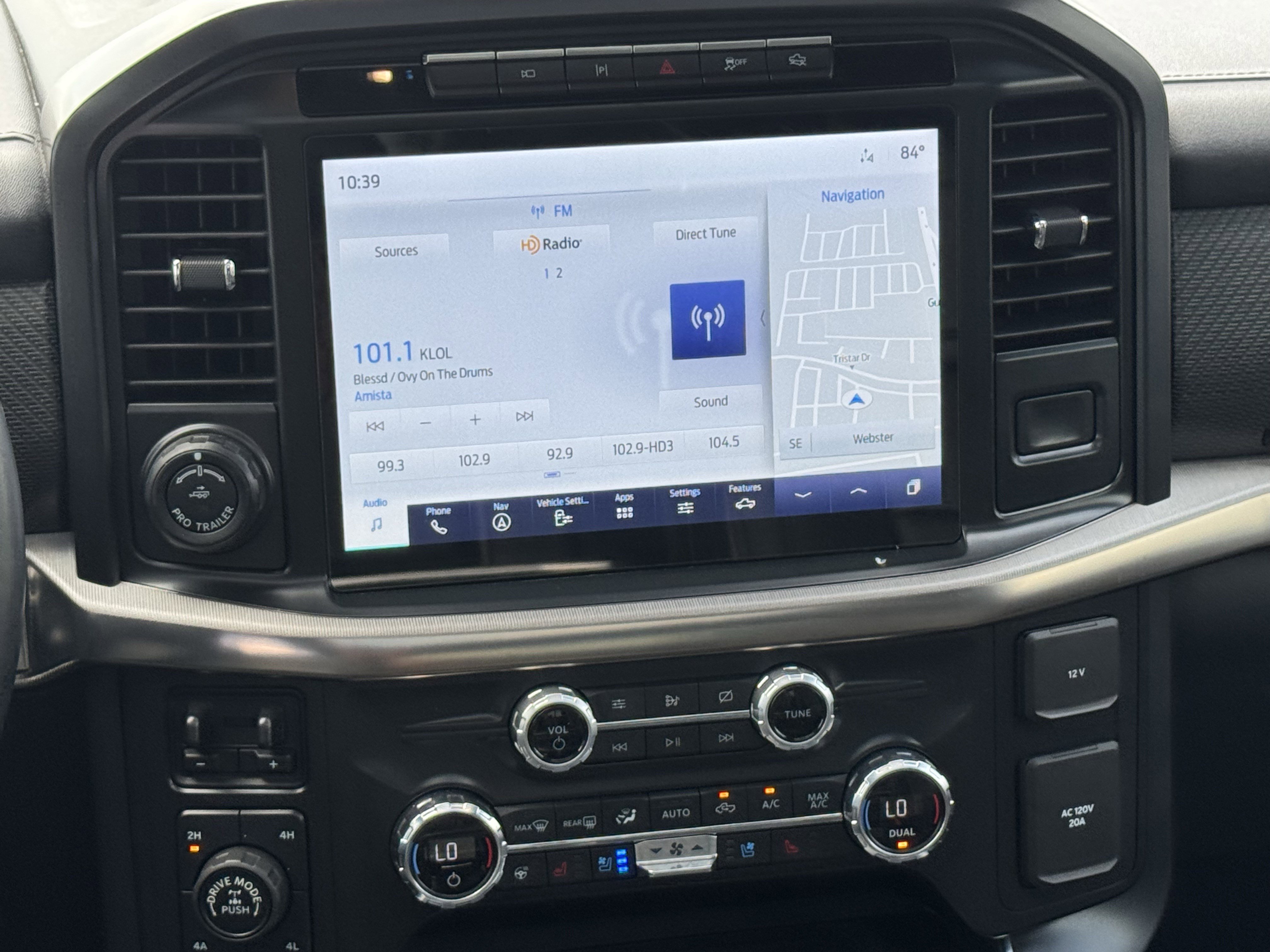 Used 2021 Ford F150 Raptor w/ Equipment Group 801A High AWD/4WD image 17