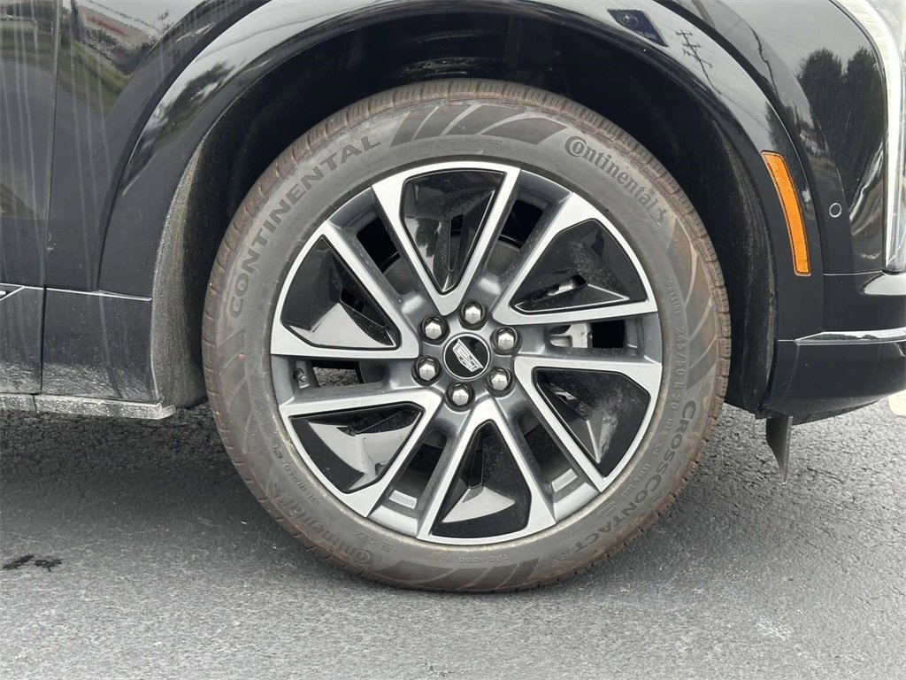 New 2025 Cadillac Optiq Sport 1 image 7