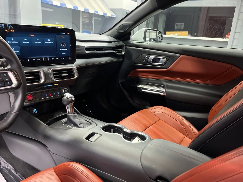 Used 2024 Ford Mustang GT Premium RWD image 17