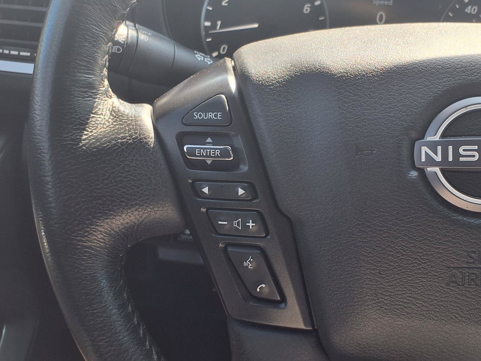Used 2024 Nissan Frontier SV w/ SV Convenience Package RWD image 19