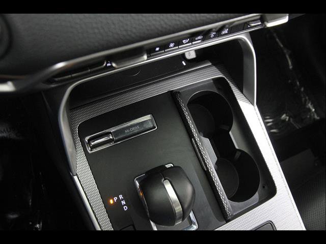 Used 2024 MAZDA CX-90 3.3 Turbo w/ Premium Package image 16