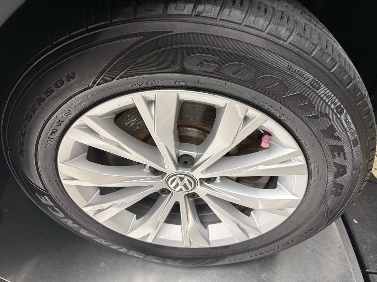 Used 2019 Volkswagen Tiguan SE w/ 3rd Row Seat Package AWD/4WD image 30