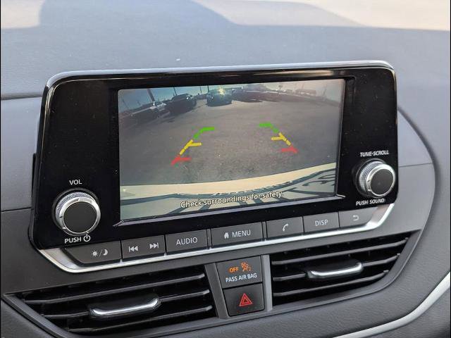 Used 2022 Nissan Altima 2.5 S FWD image 9