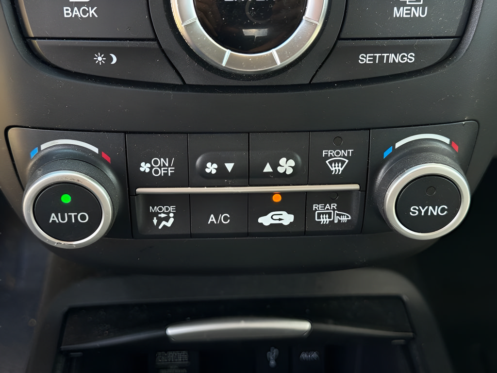 Used 2017 Acura RDX AWD w/ Advance Package image 32
