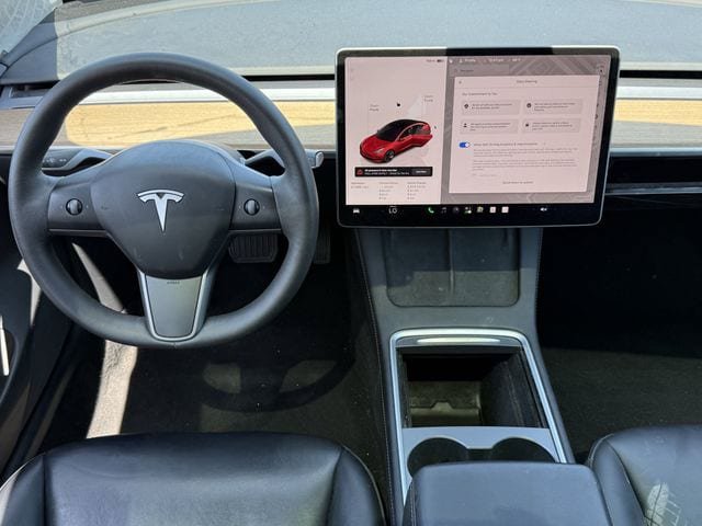 Used 2023 Tesla Model 3 Standard Range RWD image 11