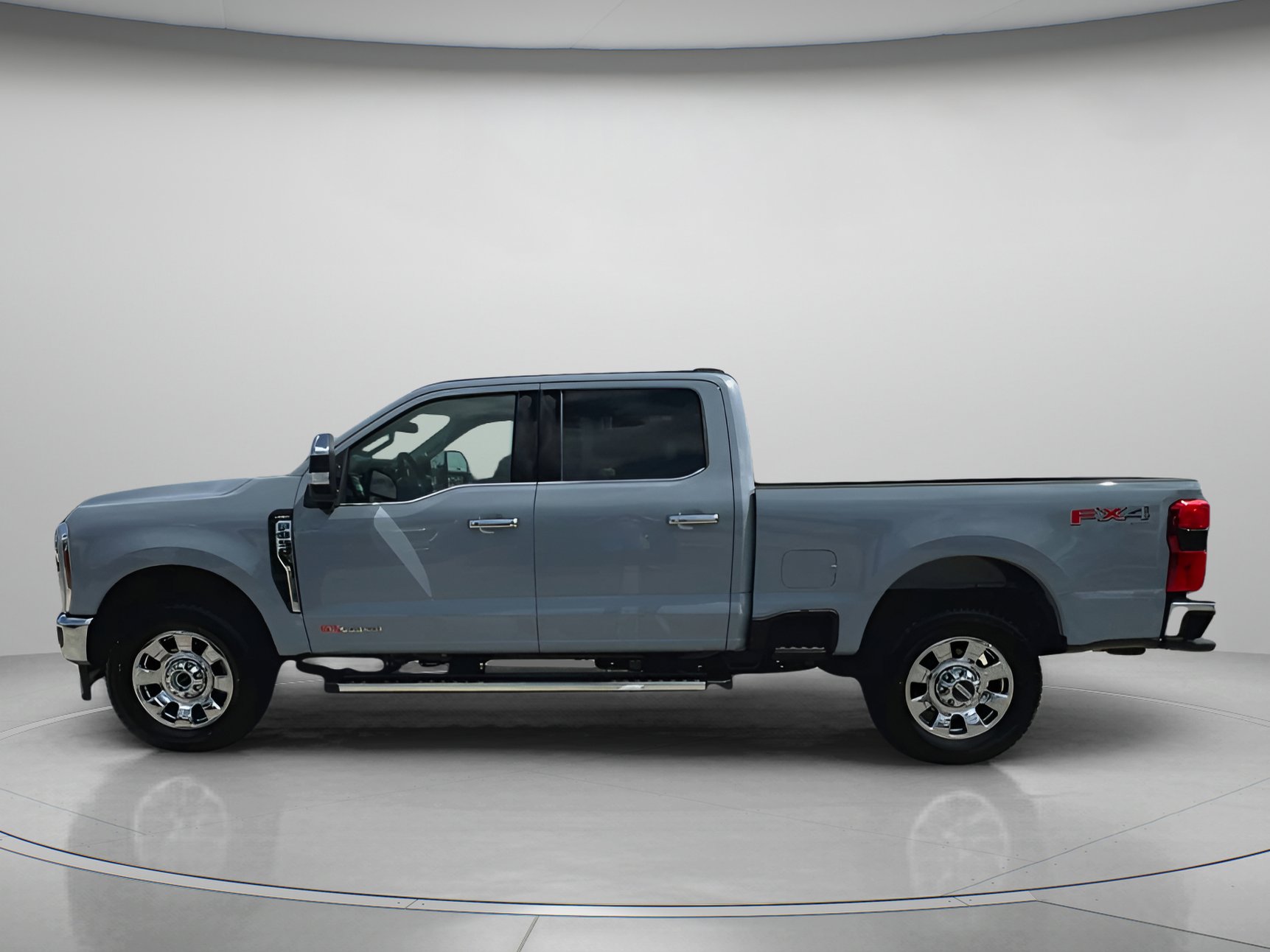 Used 2025 Ford F350 Lariat w/ Chrome Package AWD/4WD image 18