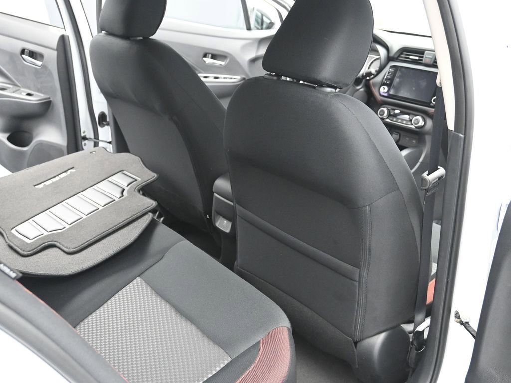 New 2025 Nissan Versa SR w/ Trunk Package FWD image 31