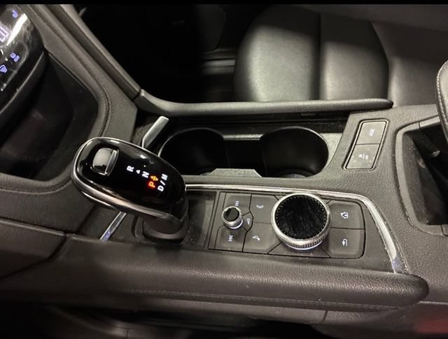 Used 2021 Cadillac XT5 Luxury FWD image 25