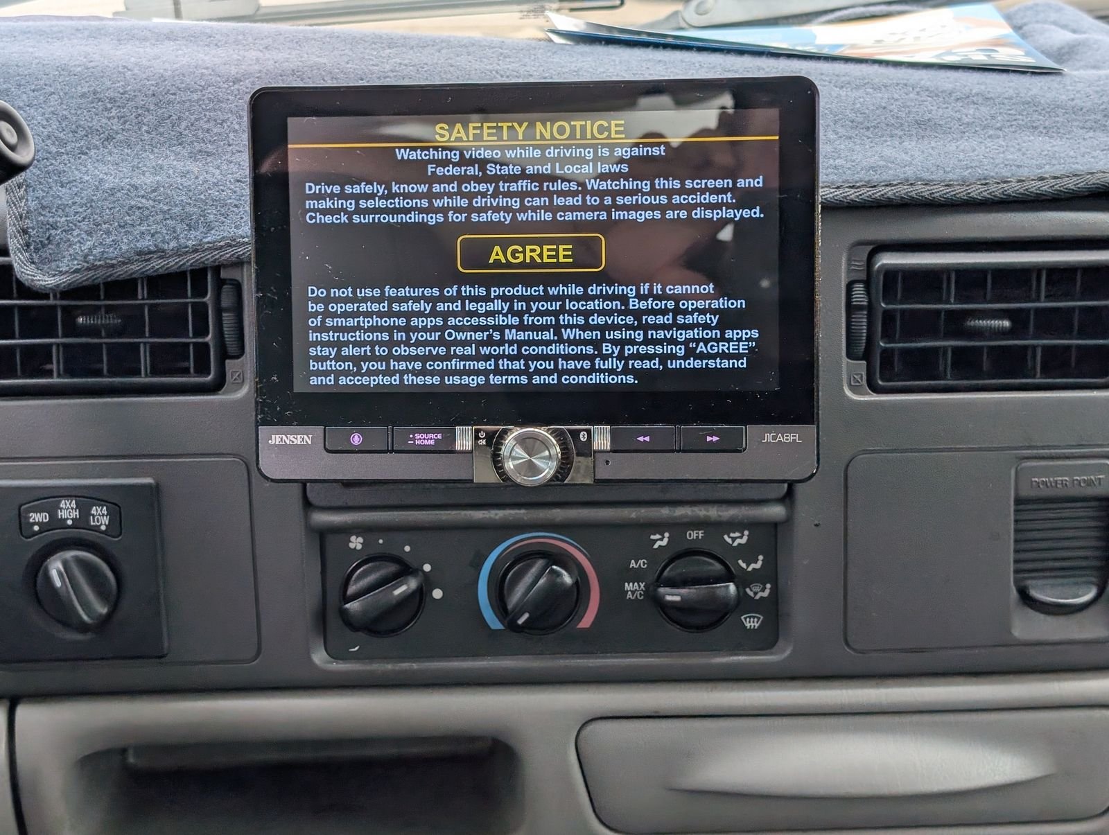 Used 1999 Ford F250 XL AWD/4WD image 15
