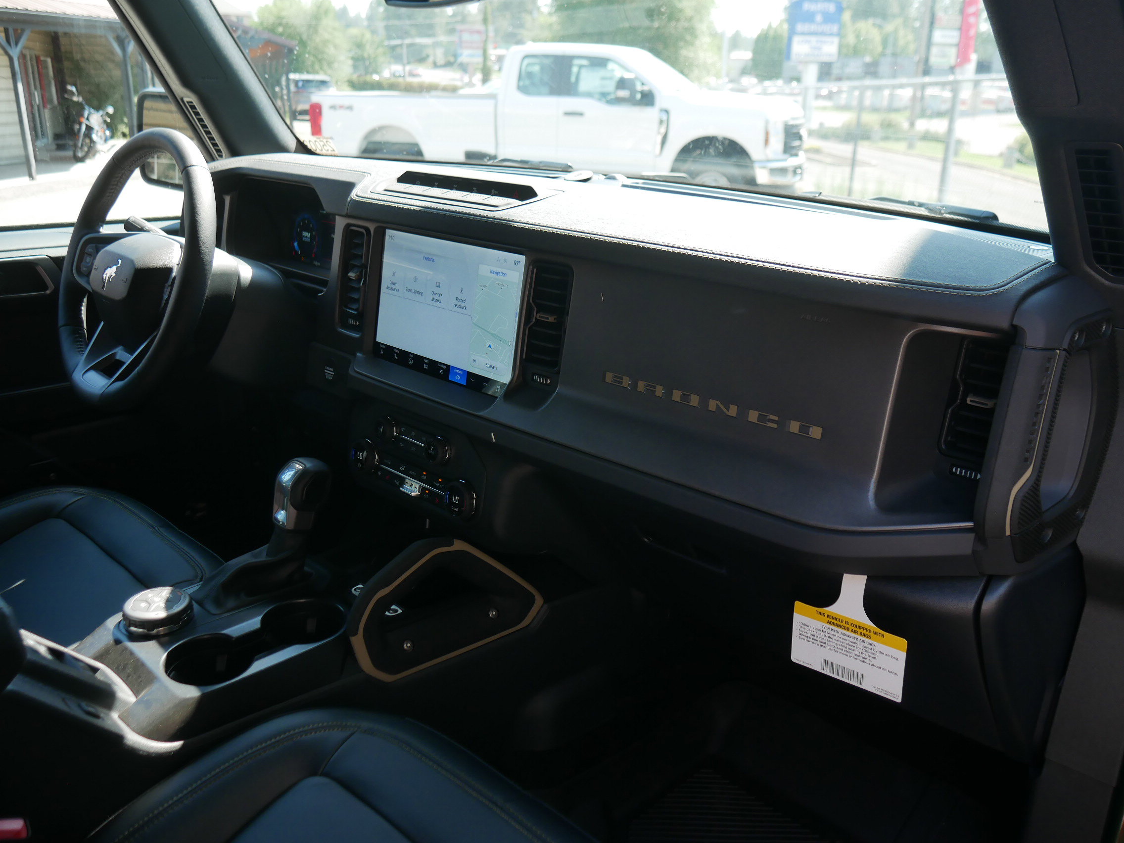 New 2025 Ford Bronco Badlands w/ Matte Film Protection Package image 28