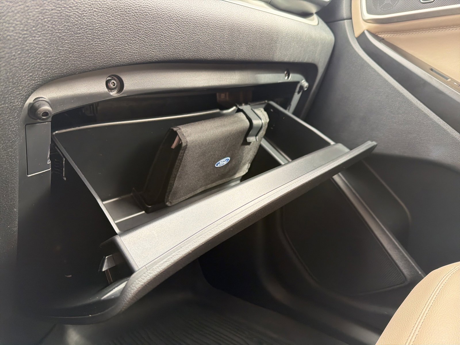 Used 2020 Ford Explorer XLT w/ Equipment Group 202A image 39