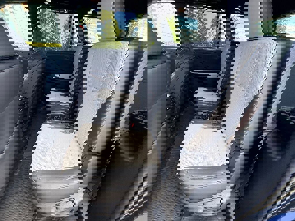 Used 2024 Lexus TX 500h TX 500h F SPORT Premium image 18