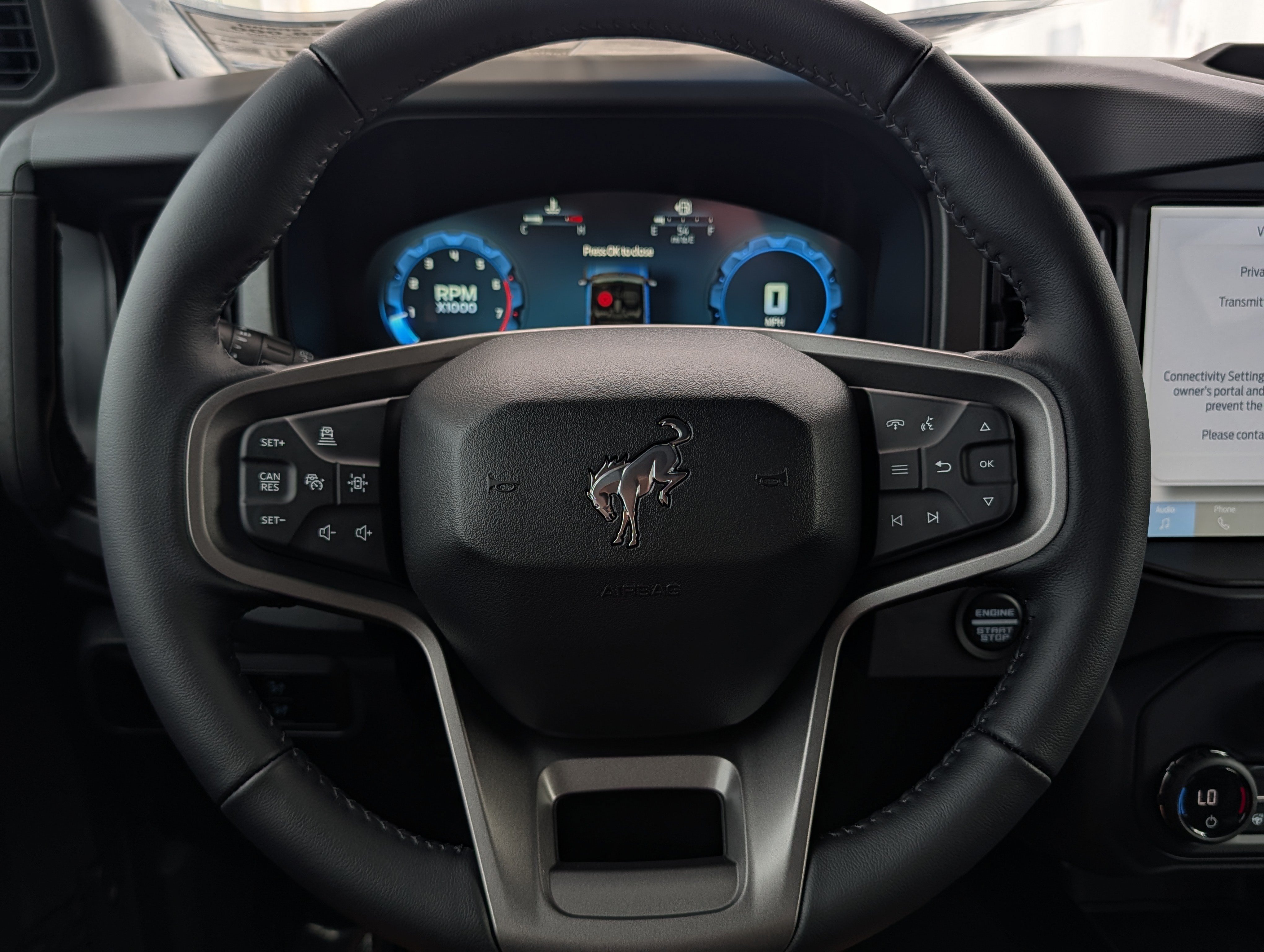 New 2026 Ford Bronco Badlands AWD/4WD image 28