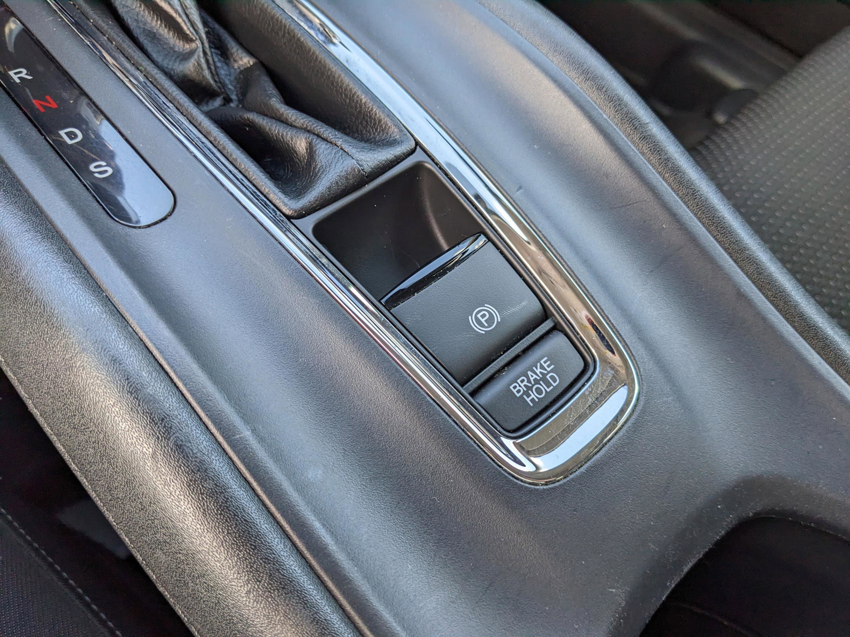 Used 2021 Honda HR-V EX image 31