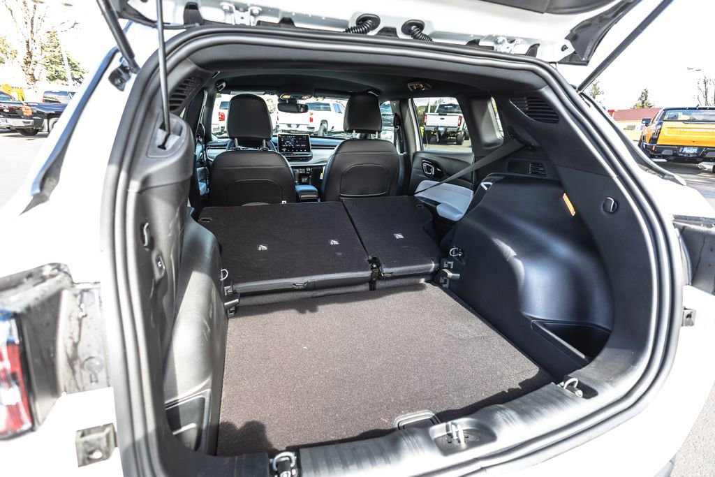 Used 2026 Jeep Compass Limited image 35