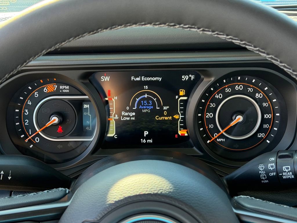 New 2026 Jeep Wrangler Unlimited Rubicon w/ Technology Group image 11