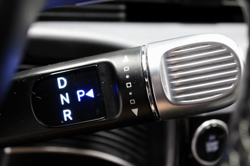 Used 2024 Hyundai Ioniq 5 SE AWD/4WD image 32