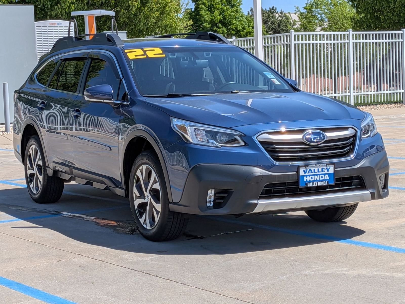 Used 2022 Subaru Outback Limited AWD/4WD image 4