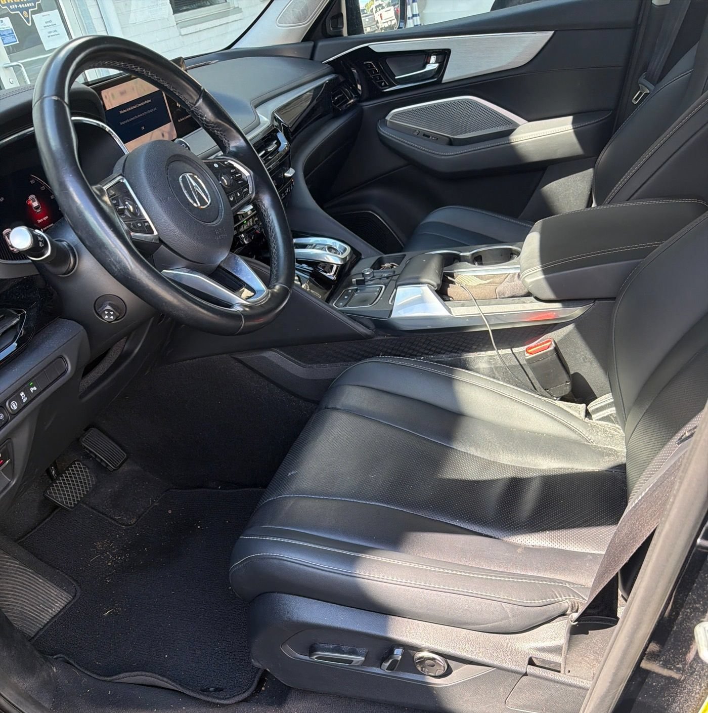 Used 2023 Acura MDX w/ Technology Package AWD/4WD image 6