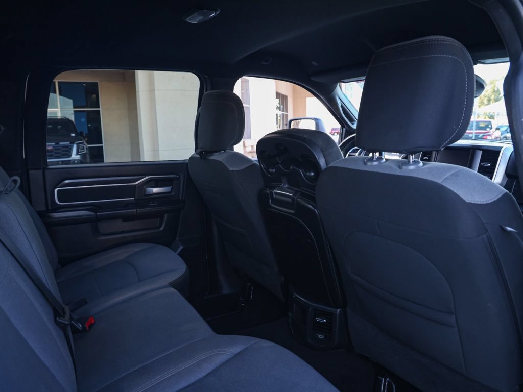Used 2024 RAM 2500 Big Horn AWD/4WD image 18