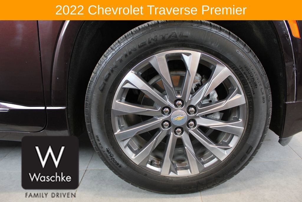 Used 2022 Chevrolet Traverse Premier w/ LPO, Floor Liner Package AWD/4WD image 15