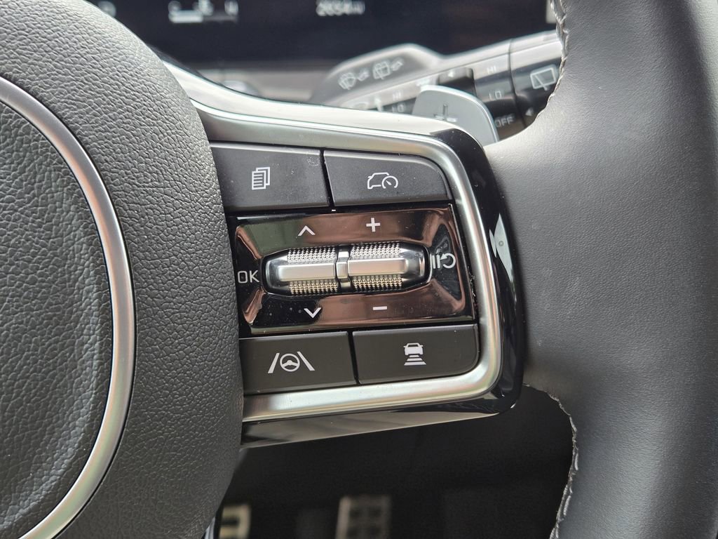 Certified 2025 Kia Sorento SX Prestige image 29