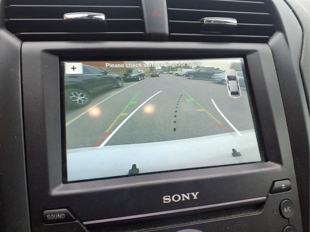 Used 2017 Ford Fusion Titanium FWD image 26