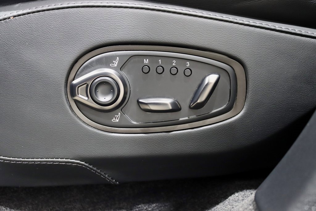 Used 2024 Aston Martin DBX 707 image 33