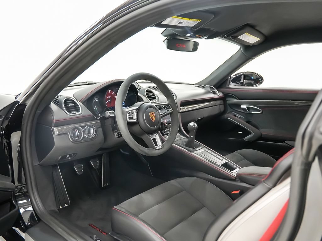 Certified 2021 Porsche 718 Cayman GTS RWD image 4
