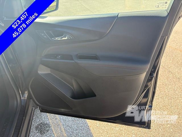 Used 2022 Chevrolet Equinox RS w/ Infotainment Package image 30