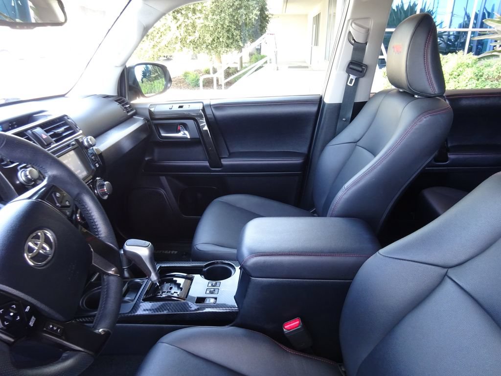 Used 2019 Toyota 4Runner TRD Off-Road Premium AWD/4WD image 13
