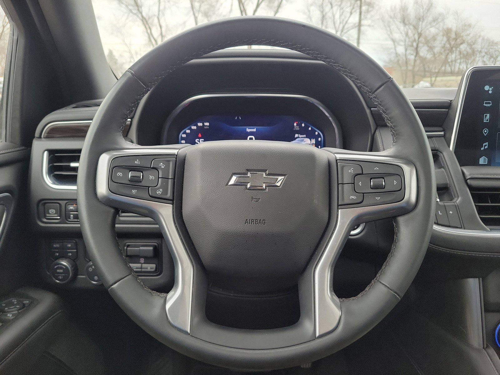 Used 2024 Chevrolet Tahoe Z71 w/ Z71 Off-Road Package AWD/4WD image 25