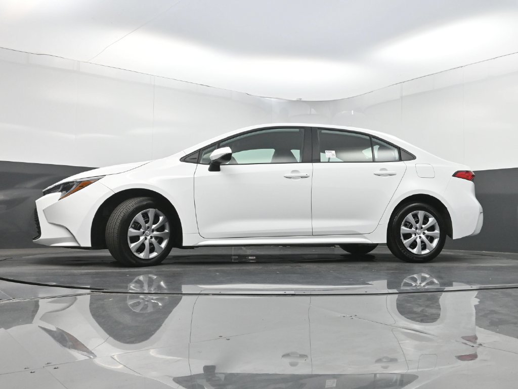 Used 2023 Toyota Corolla LE FWD image 26